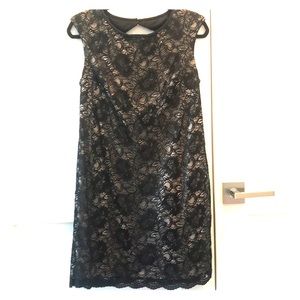 Maggy London black lace cocktail dress